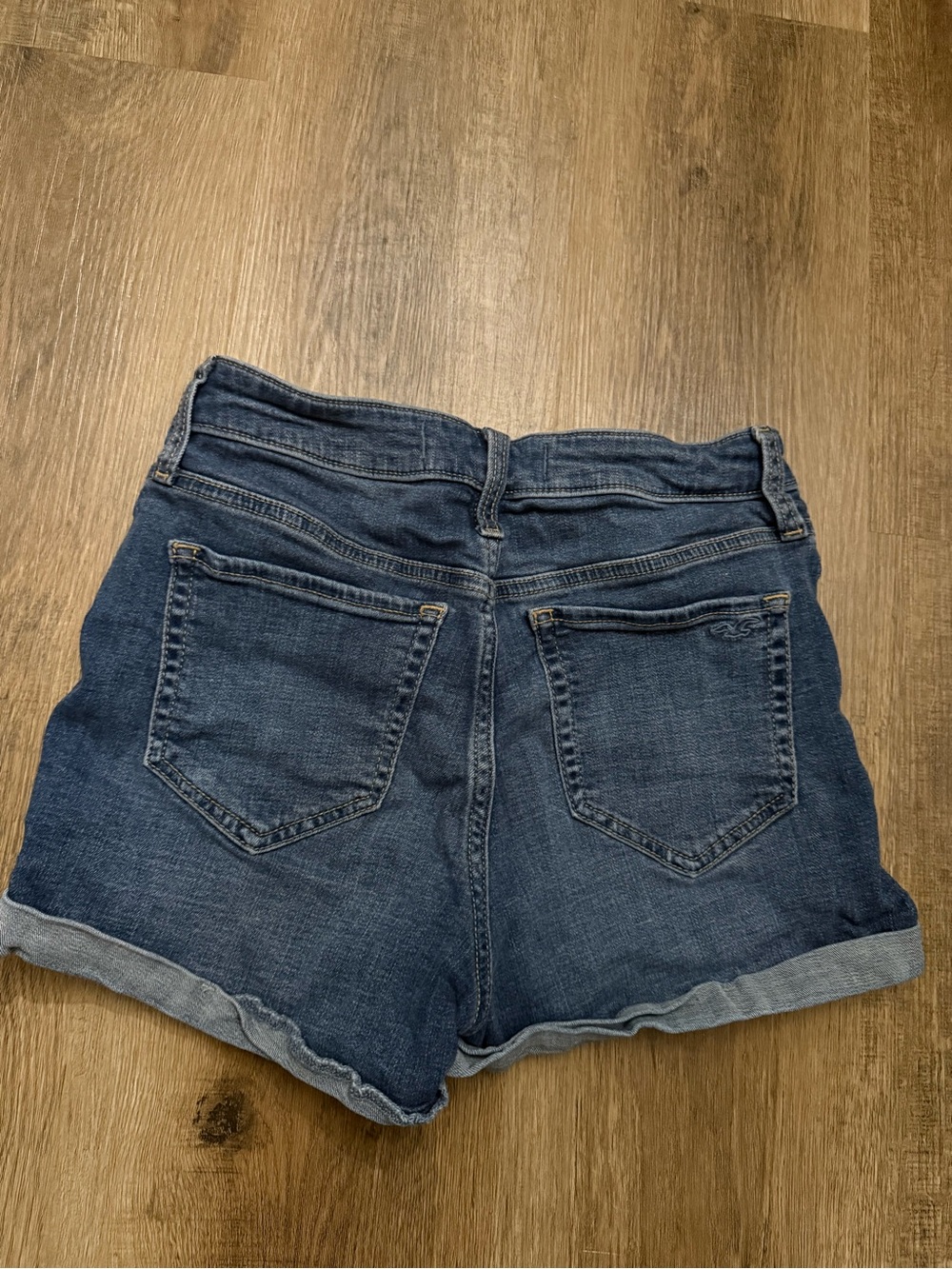 Hollister Denim Shorts - Picture 5 of 6